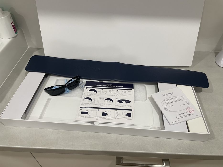 Lampa LED Pdt do twarzy