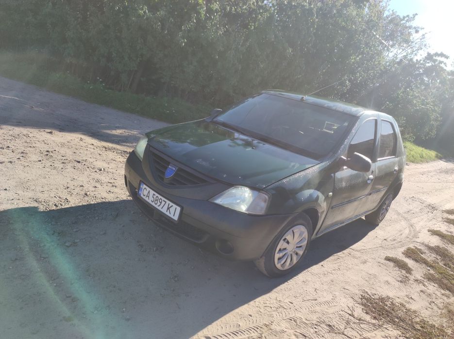 Продам DACIA LOGAN ,4 газ