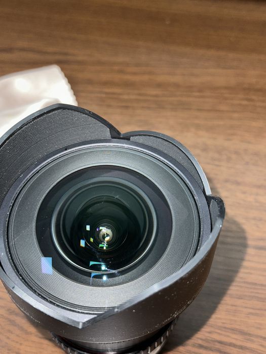 Obiektyw Samyang 14mm - Sony E