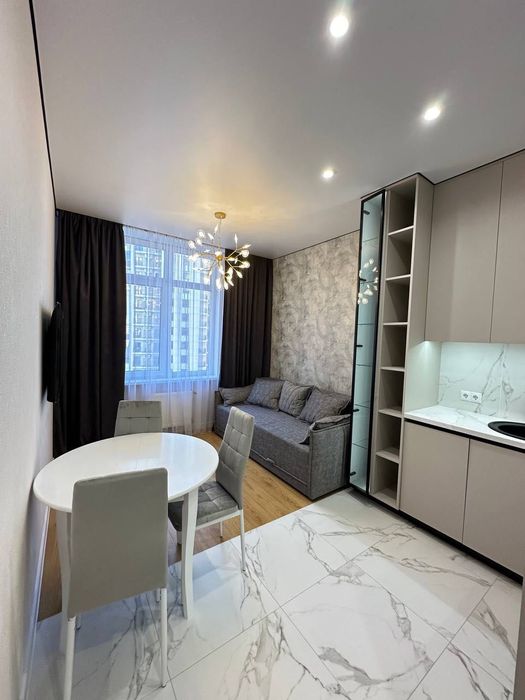 Квартира премиум-класса с дизайнерским ремонтом в 61-й жемчужине !!!