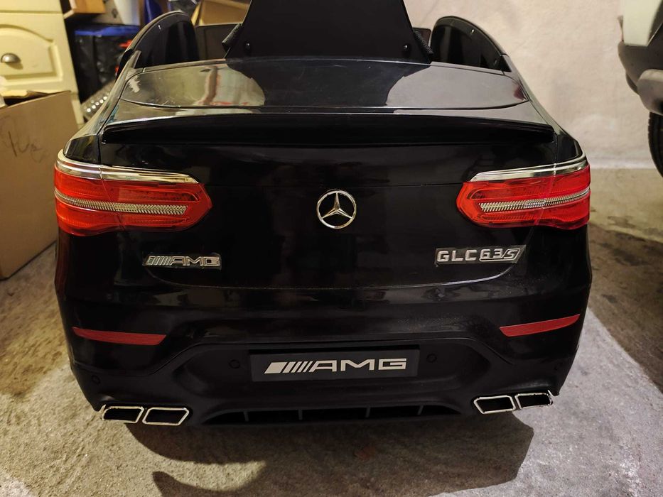 Mercedes para criança