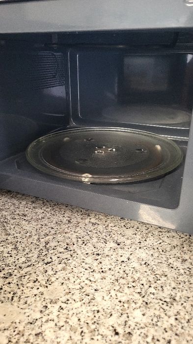 Microondas Becken 30l - mod. BMW 4477