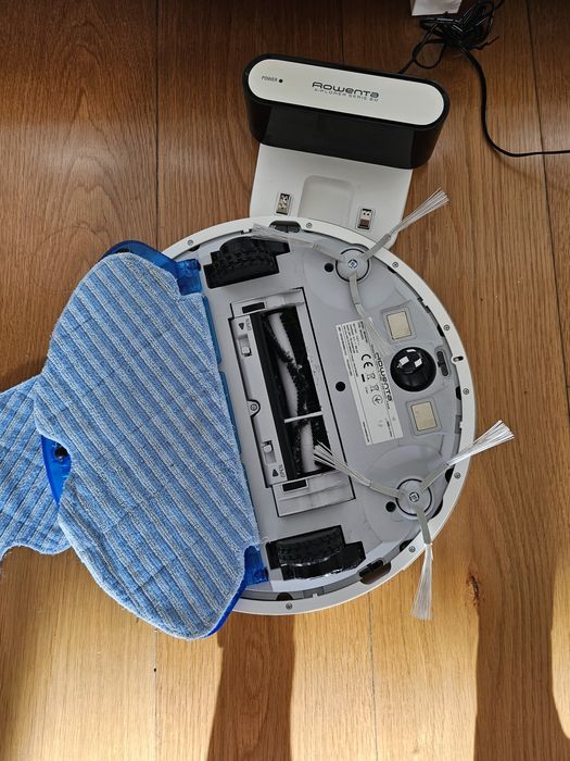 Aspirador Robô ROWENTA X-Plorer Serie 60 
A