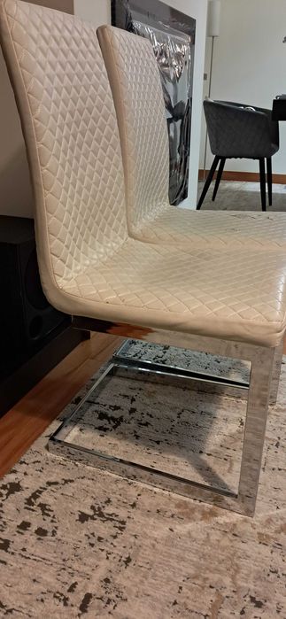 6 Cadeiras sala ou cozinha