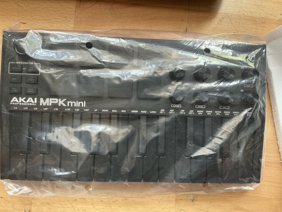 MIDI-клавіатура Akai MPK Mini MK3 Special Edition Black (Повний комплект)