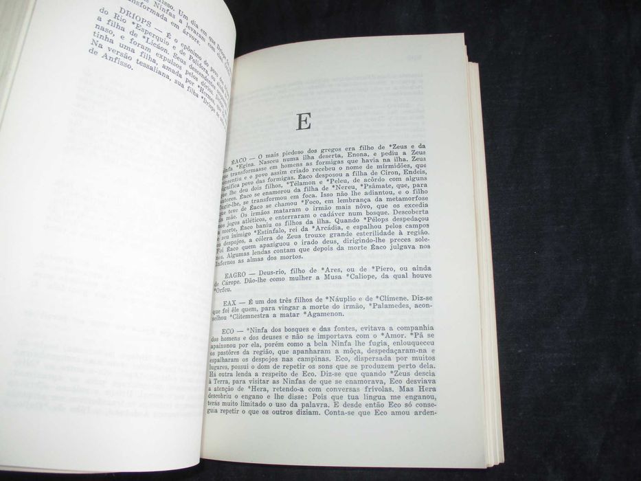 Livro Dicionário da Mitologia Grega Ruth Guimarães