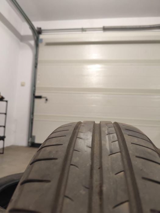 Komplet opon letnich Dunlop 185/60 R15