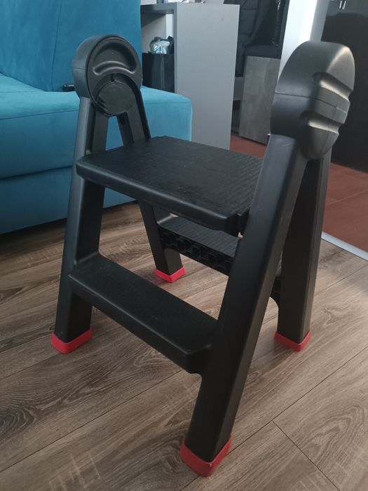 Drabinka, podest, taboret składany