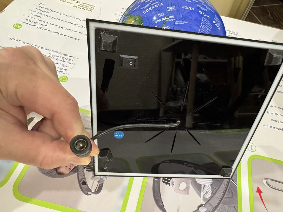 Левітуючий магнітний глобус з підсвіткою