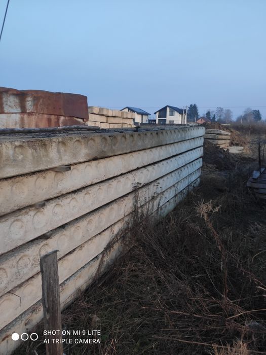 Земельний участок в Бохониках  під будівництво
