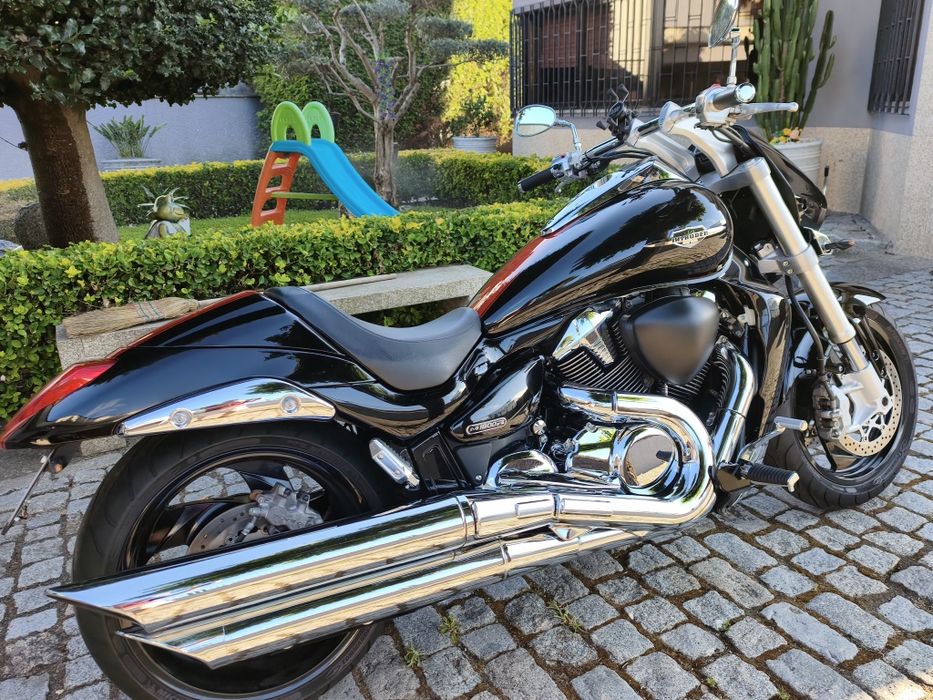 Suzuki.Intruder.1800.VZR