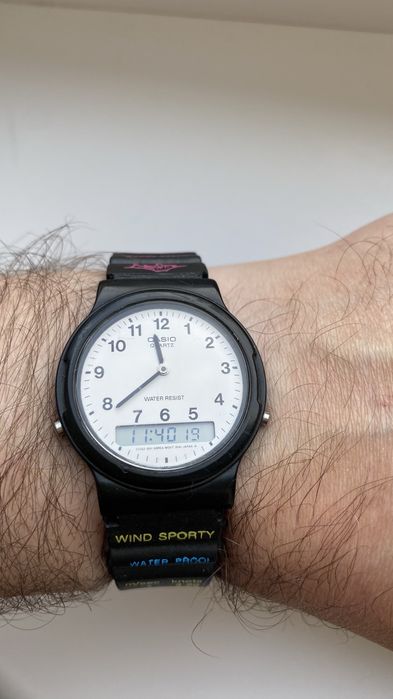 Рідкісний вінтажний колекційний годинник Casio  AQ-23