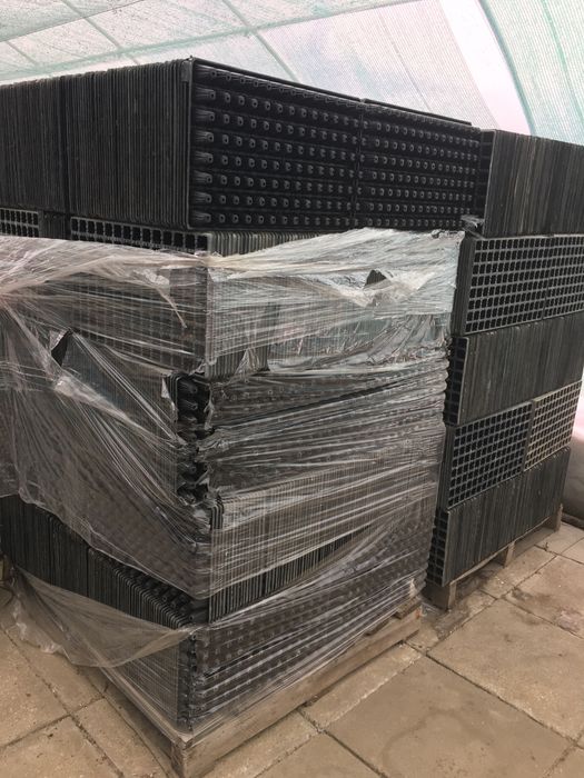 Multiplaty sztywne 112