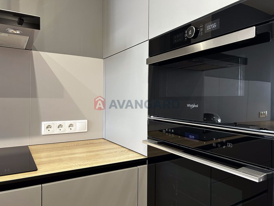 Продаж 1 кімнатна 47 м2 з преміальним ремонтом та повною комплектацією