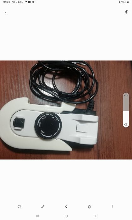 Прродается хорший утюг того времени ,новый