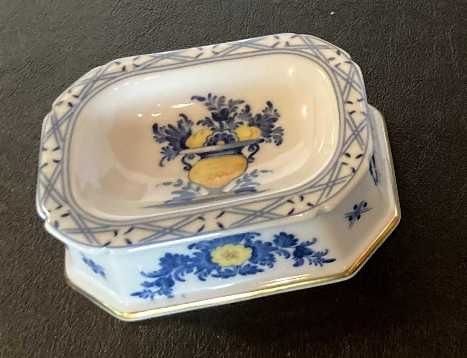 Saleiro em porcelana Vista Alegre