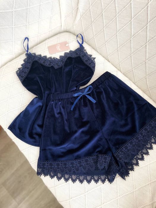 Бархатный - набор майка шорты плотное кружево
