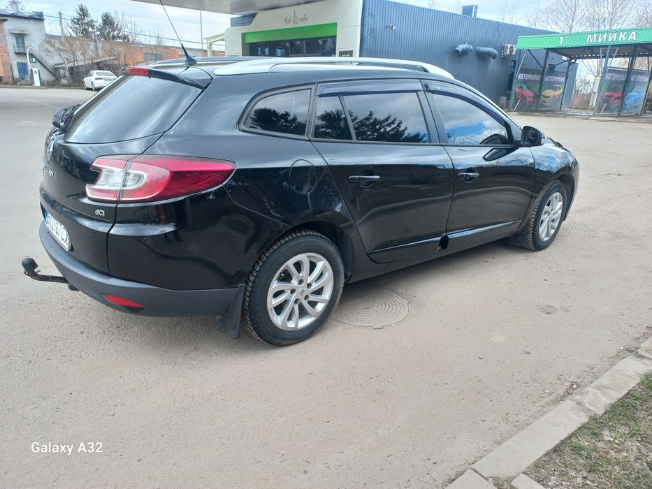 Продам рено меган 2013р