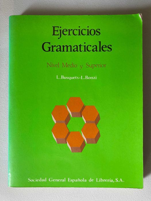 Ejercicios Gramaticales: Nivel Medio y Superior