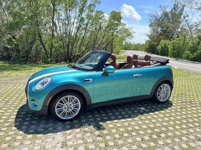2017 MINI Cooper