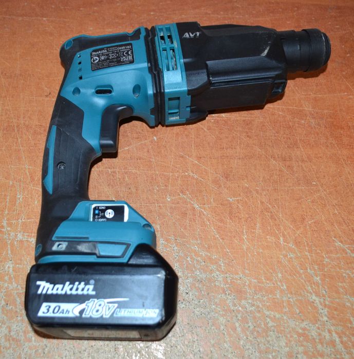 Młotowiertarka Makita DHR182 + 1x Bateria 3.0Ah i Ładowarka