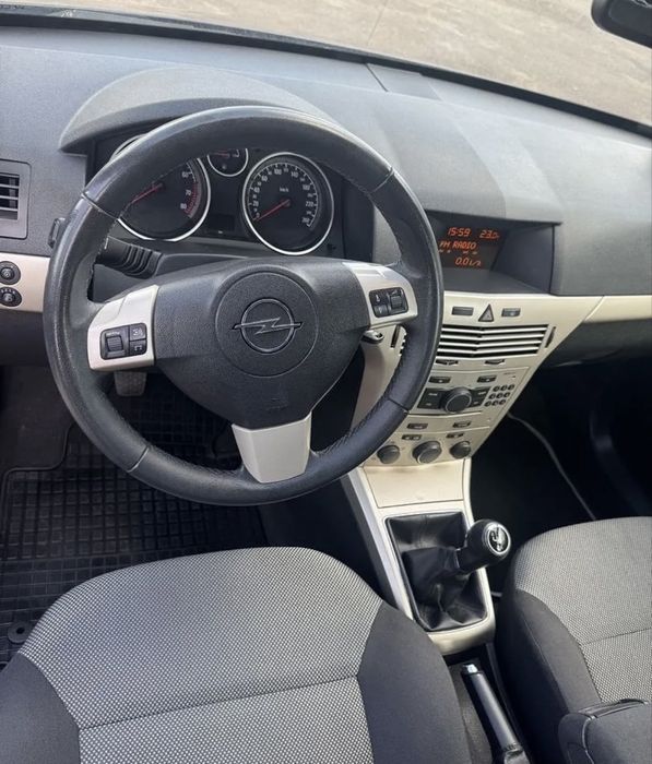 Opel Astra H 2008