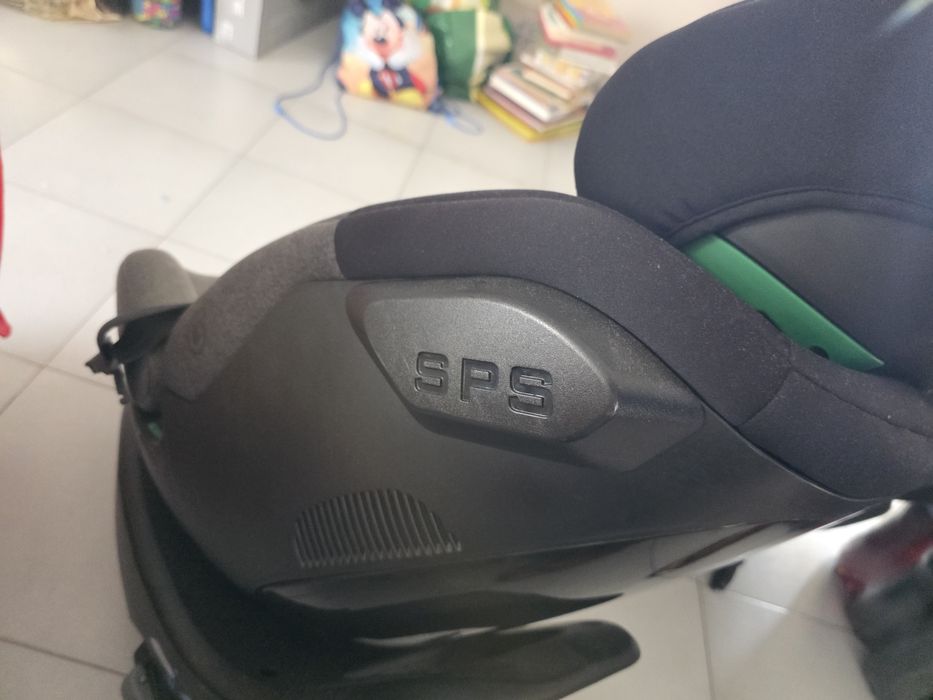 2 cadeiras c/ sistema Isofix da marca Be Cool