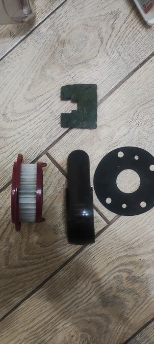 Продам пилосос severin на запчастини.