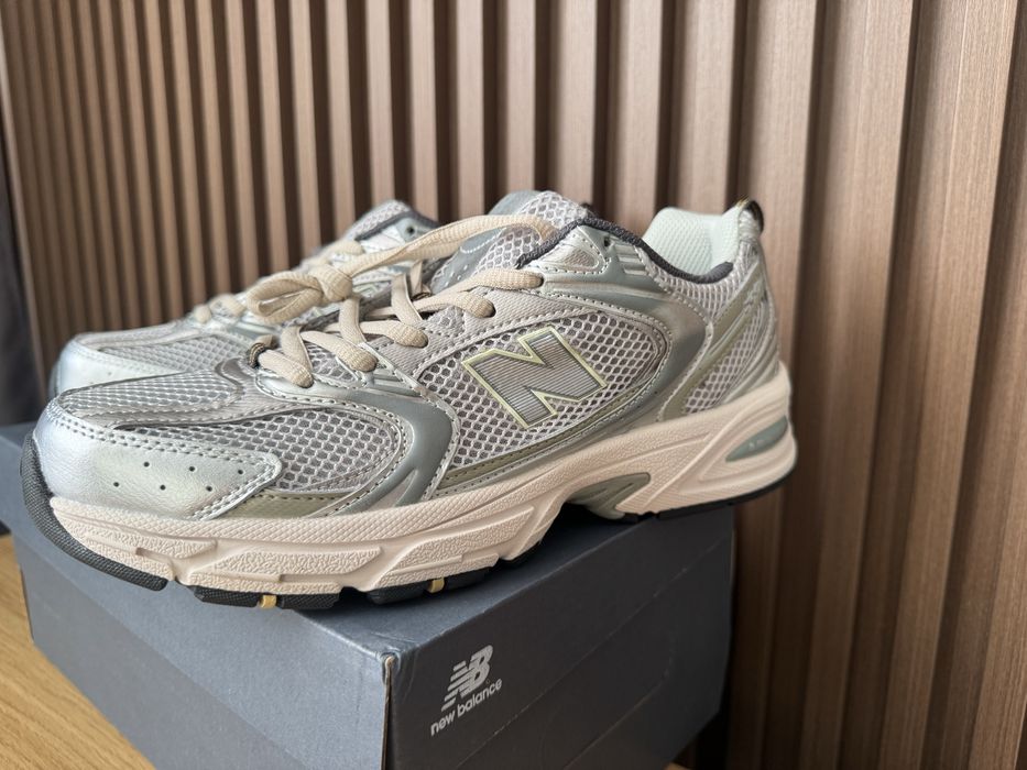Стильні кросівки New Balance 530