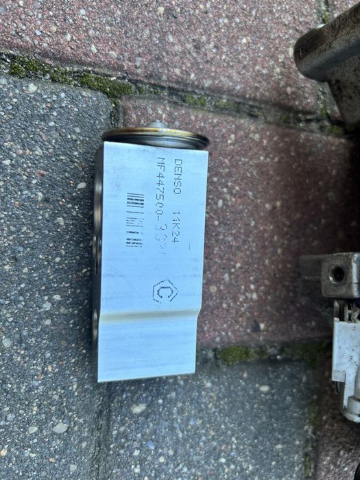 Sprezarka klimatyzacji toyota yaris 2