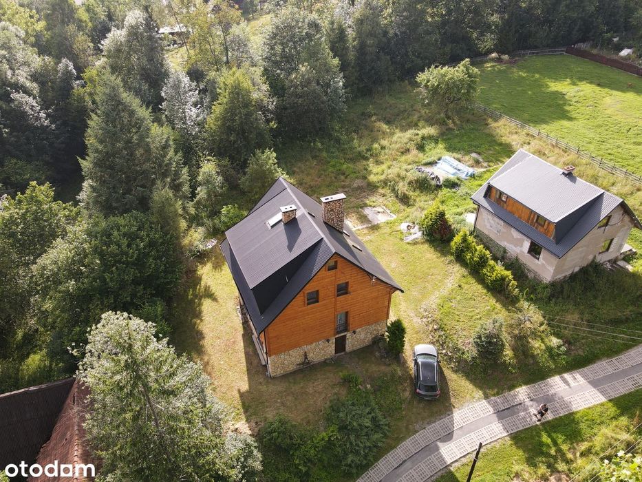 Na sprzedaż dom w górach o pow. użytkowej 160 mkw – Glinka.