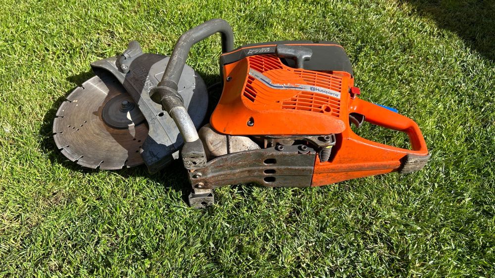 Piła do betonu spalinowa przecinarka Husqvarna K750 tarcza 300 mm