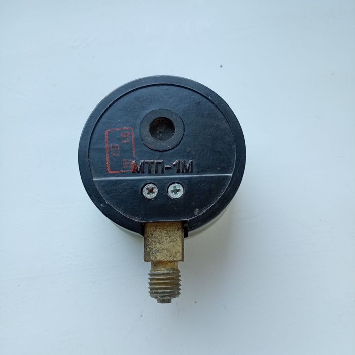 Манометр кислородный 0...25 атм.(на редуктор)