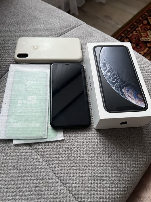 Appl Iphone XR64