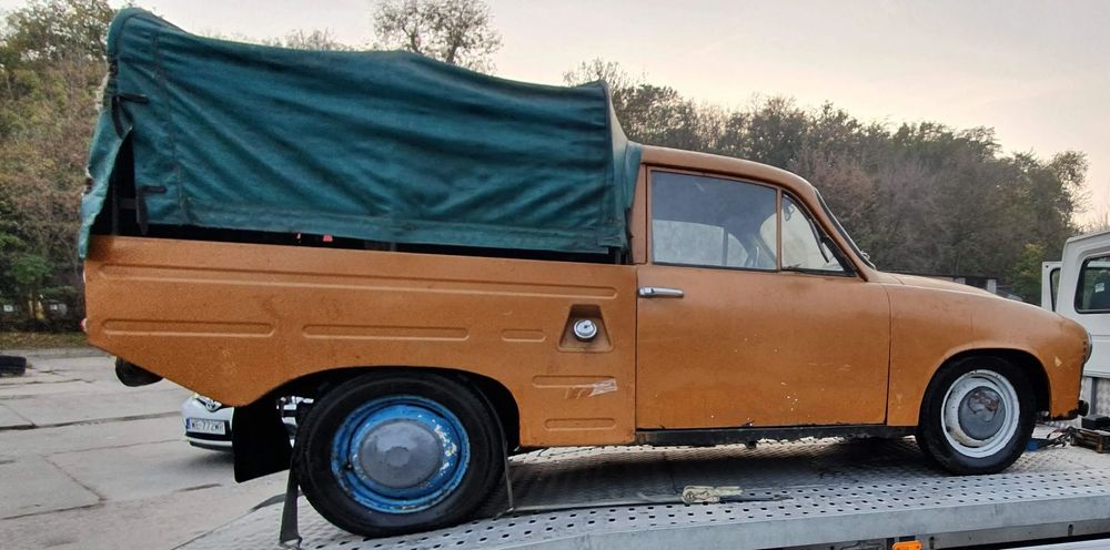 Syrena R-20 Syrena R20 - oryginalna, projekt do dokończenia