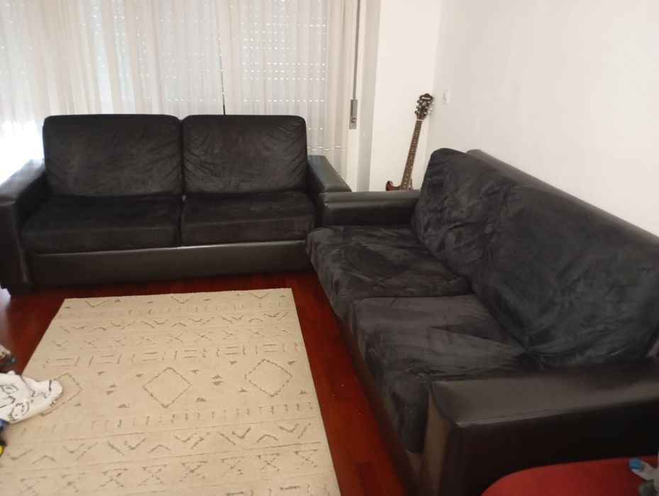 Sofás de sala em bom estado