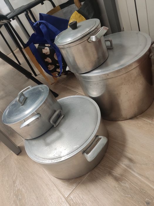 Conjunto de Tachos em Ferro