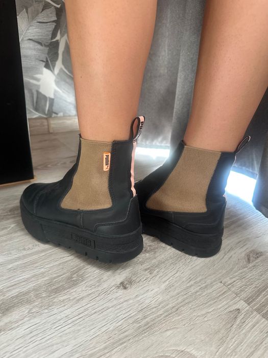 Damskie kapcie marki Puma