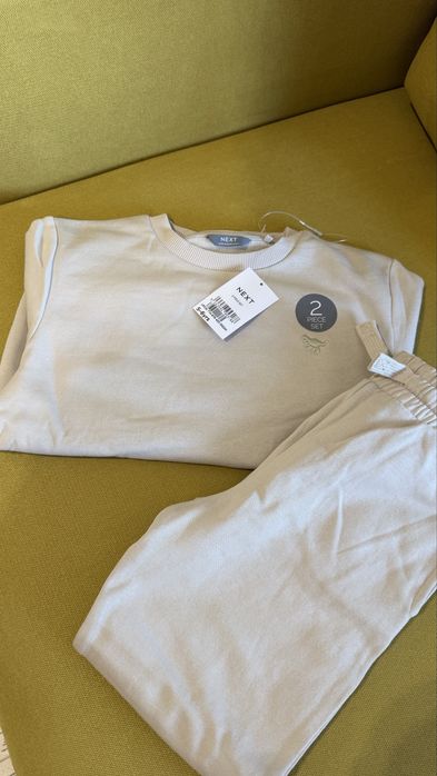 Костюм Next новый с биркой