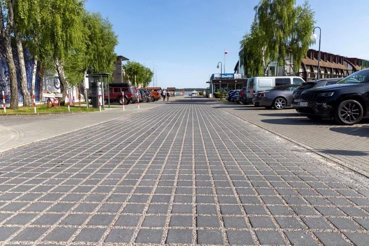 Kostka Przemysłowa Kraków – Parkingi, Hale, Duże Inwestycje