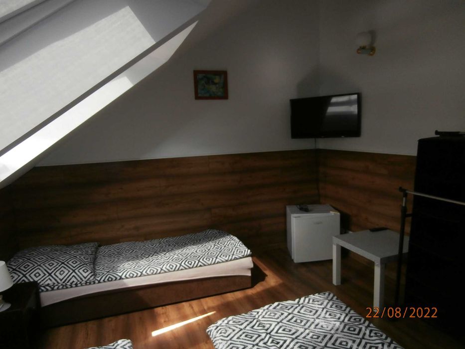 Tanie Noclegi, pokoje do wynajęcia, zakwaterowanie - patrz zdjęcia