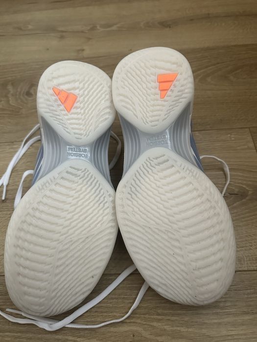 Sapatilhas Adidas Avanccourt 3 para tenis ou padel (nunca usadas)