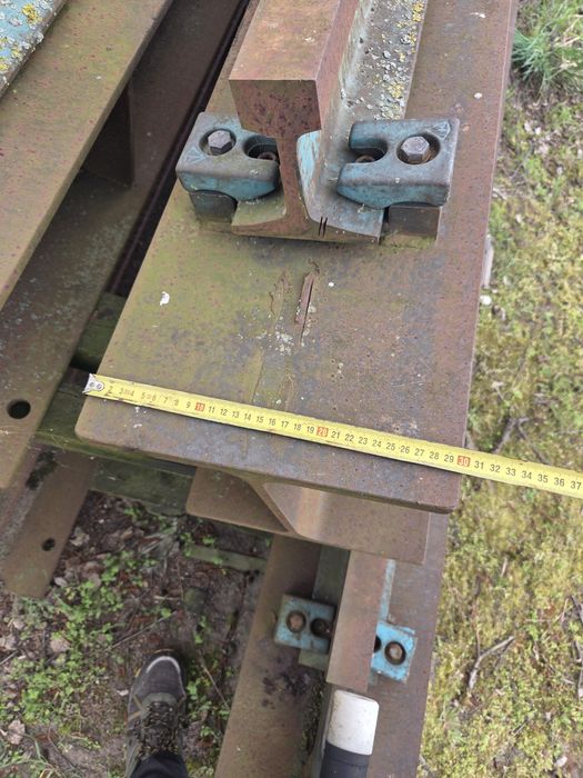 Dwuteownik HEB 300 tragarz