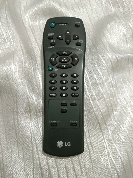Відеомагнітофон LG N30P