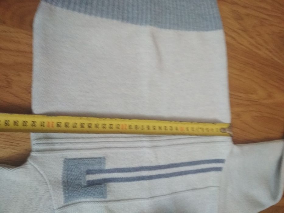 Свитер гольф