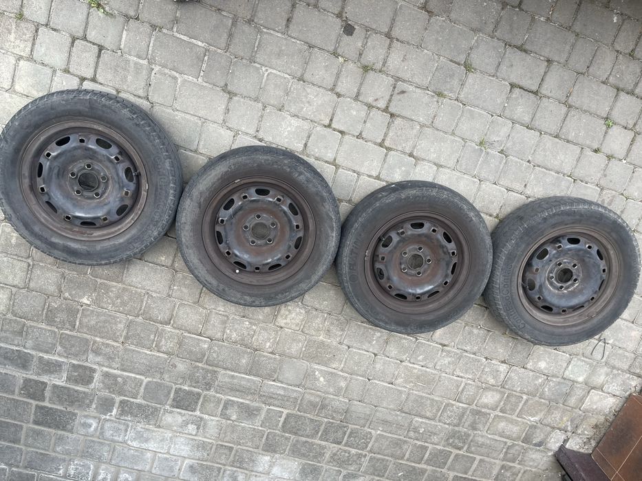 Продаж резини з залізними дисками