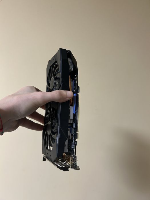 RTX 2060 Gigabyte Oc Відеокарта не робоча