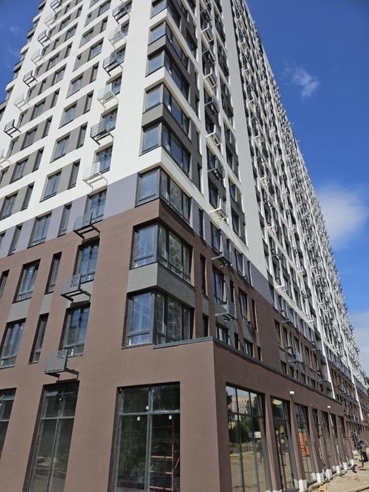 без комісії Star сity буд 1 Каунаська 19 пов 69квм 3090000грн