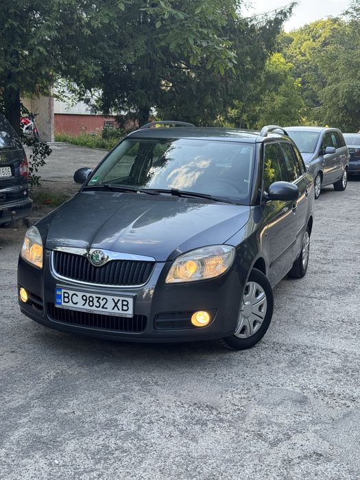 Skoda Fabia шкода фабія