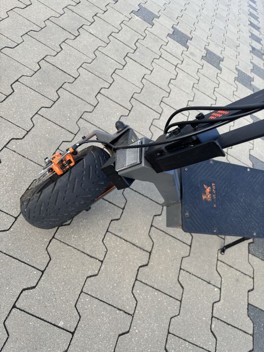 Jak nowa kukirin g4 hulnoga elektryczna 2000w 75km/h 94km zasiegu